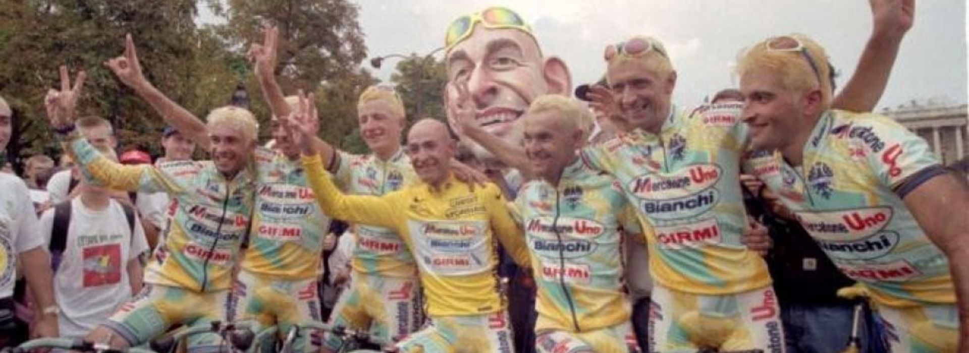 Mercatone Uno Cycling Jerseys